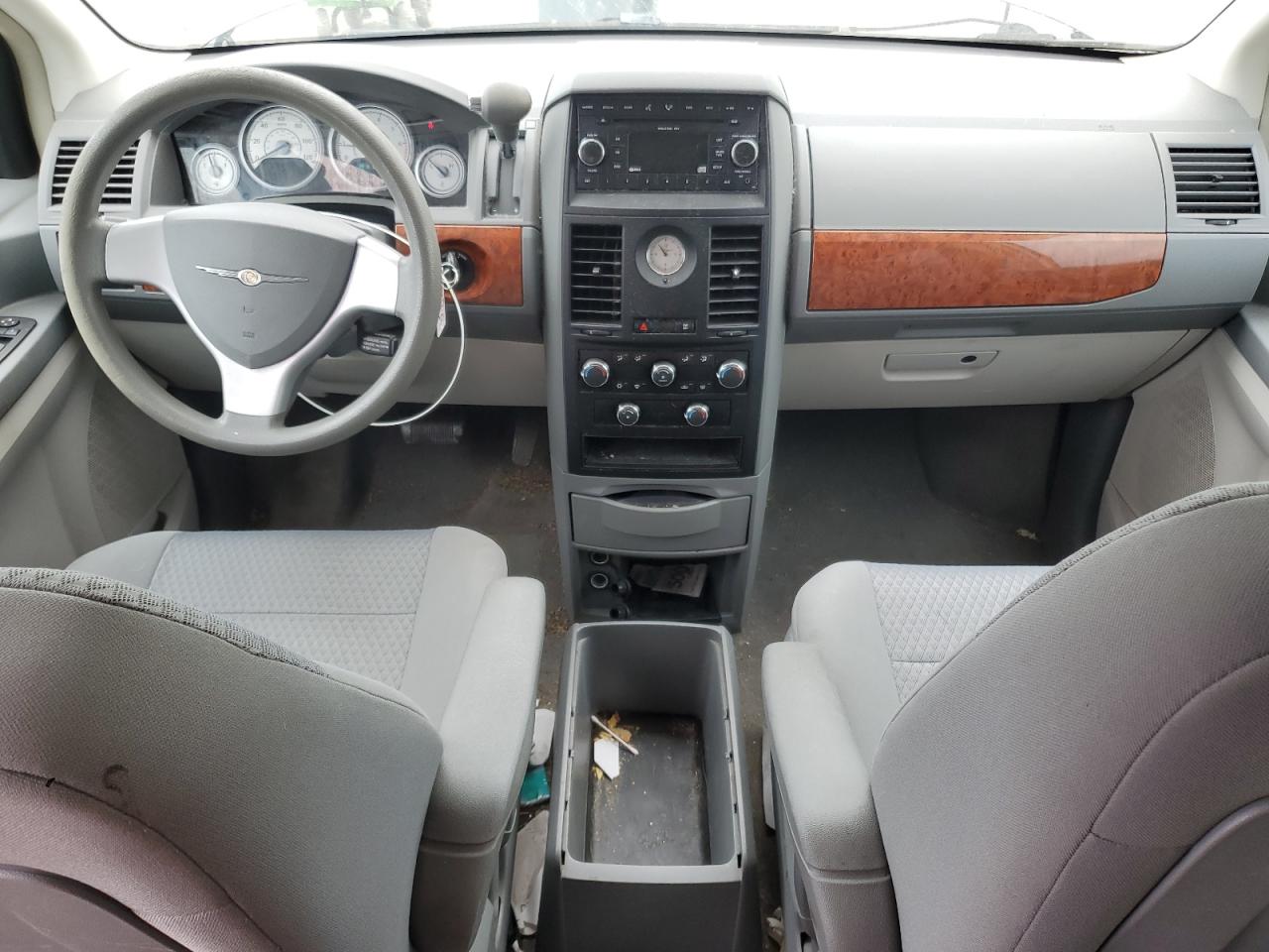 2008 Chrysler Town & Country Lx VIN: 2A8HR44HX8R750550 Lot: 69884385