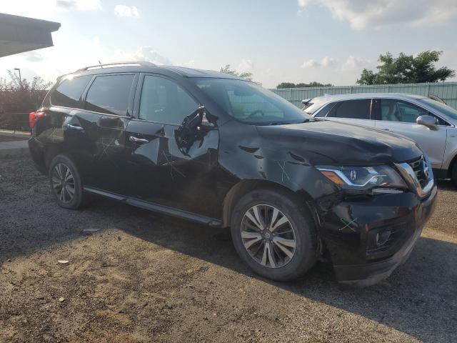  NISSAN PATHFINDER 2017 Czarny