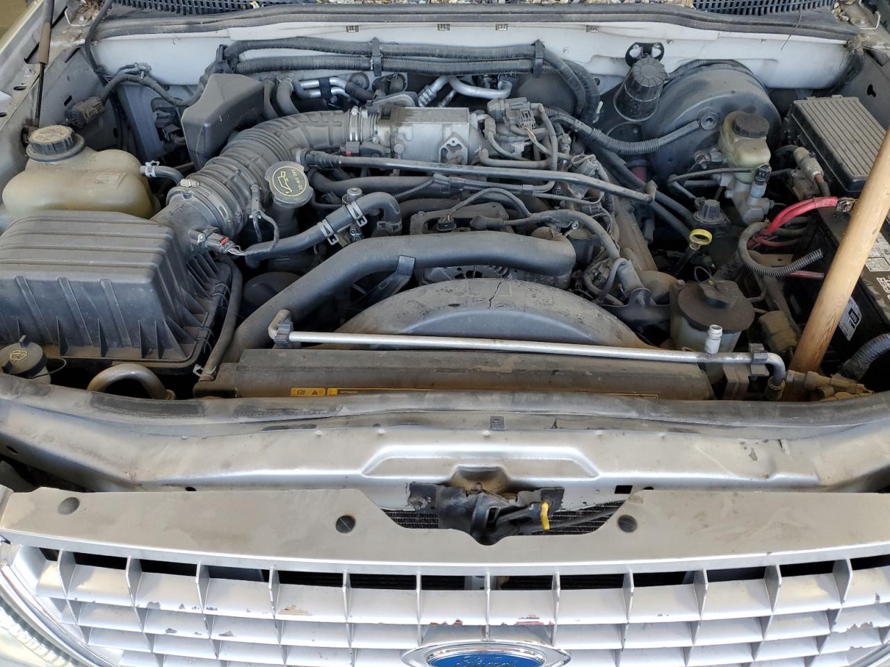 2004 Ford Explorer Xlt VIN: 1FMZU73W24UB80323 Lot: 69844485