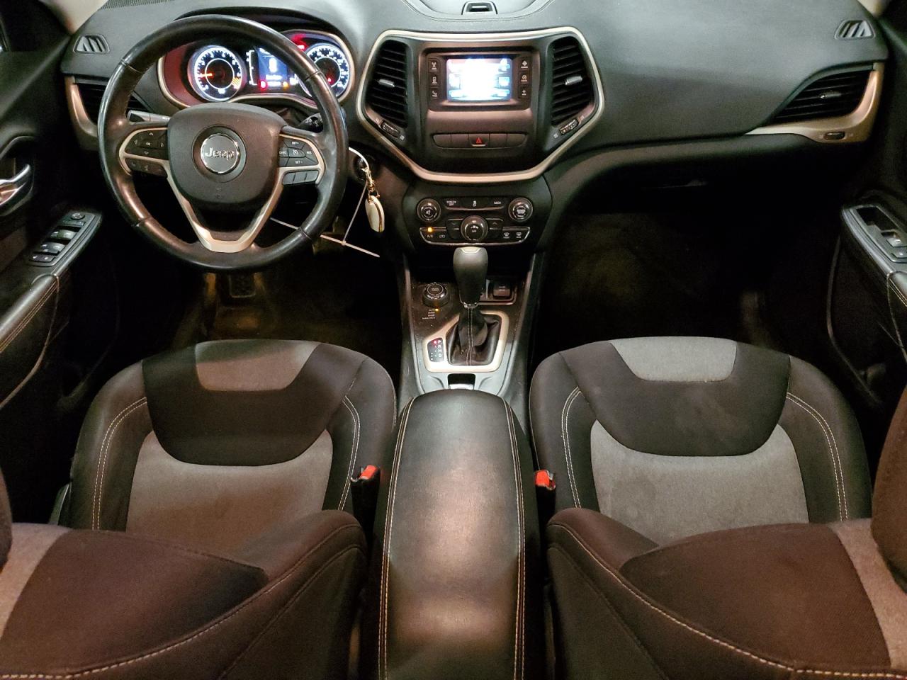 2014 Jeep Cherokee Latitude VIN: 1C4PJMCB9EW203182 Lot: 68298725