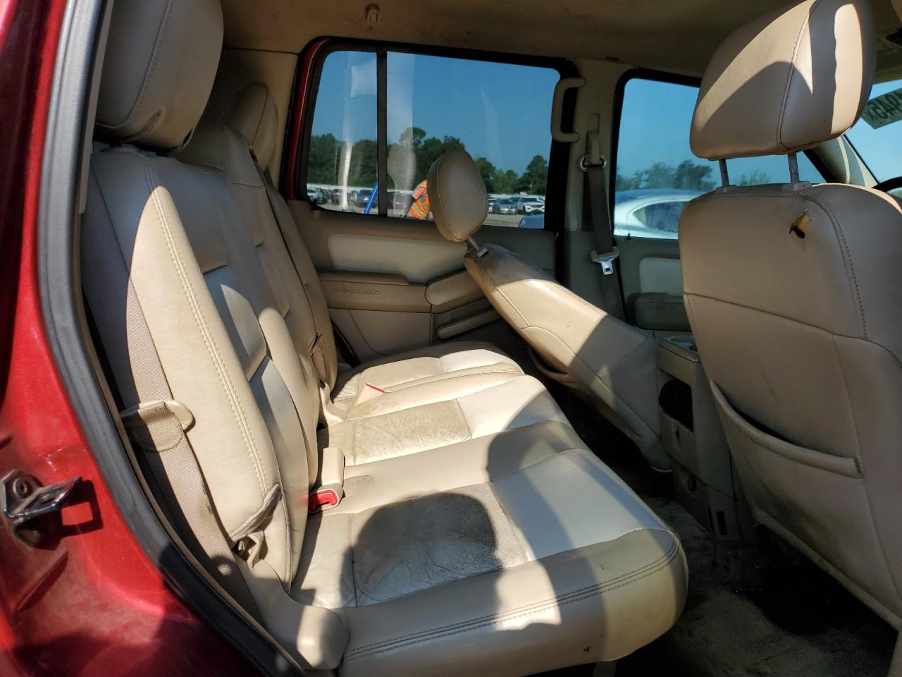 2008 Ford Explorer Eddie Bauer VIN: 1FMEU64E88UB00883 Lot: 94064675