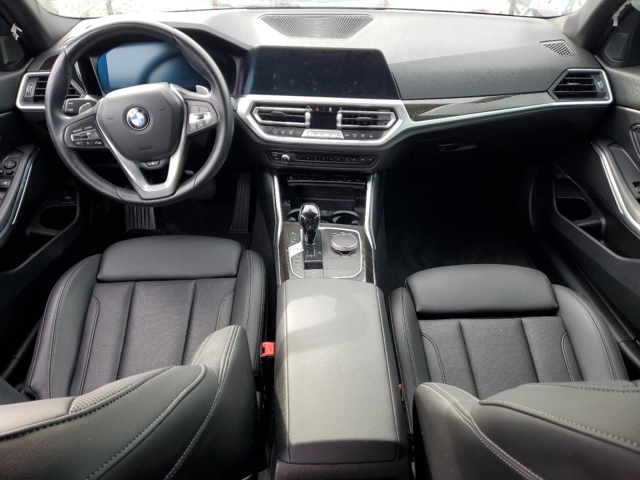 2022 BMW 330Xi VIN: 3MW5R7J02N8C38025 Lot: 68498035
