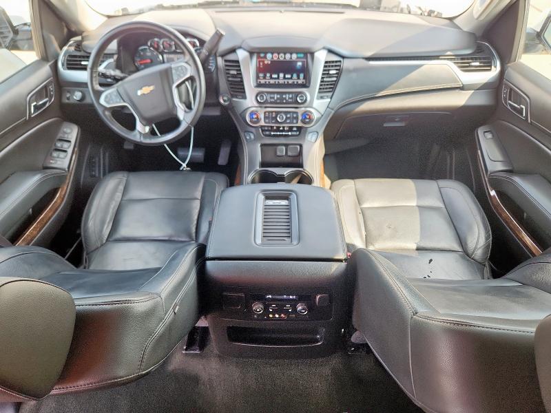  CHEVROLET SUBURBAN 2016 Белы