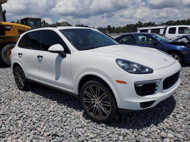  PORSCHE CAYENNE 2017 White
