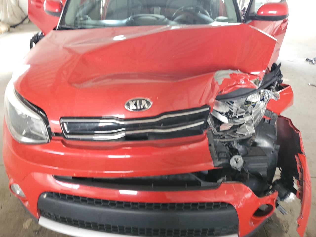 2018 Kia Soul + VIN: KNDJP3A55J7621688 Lot: 68424995