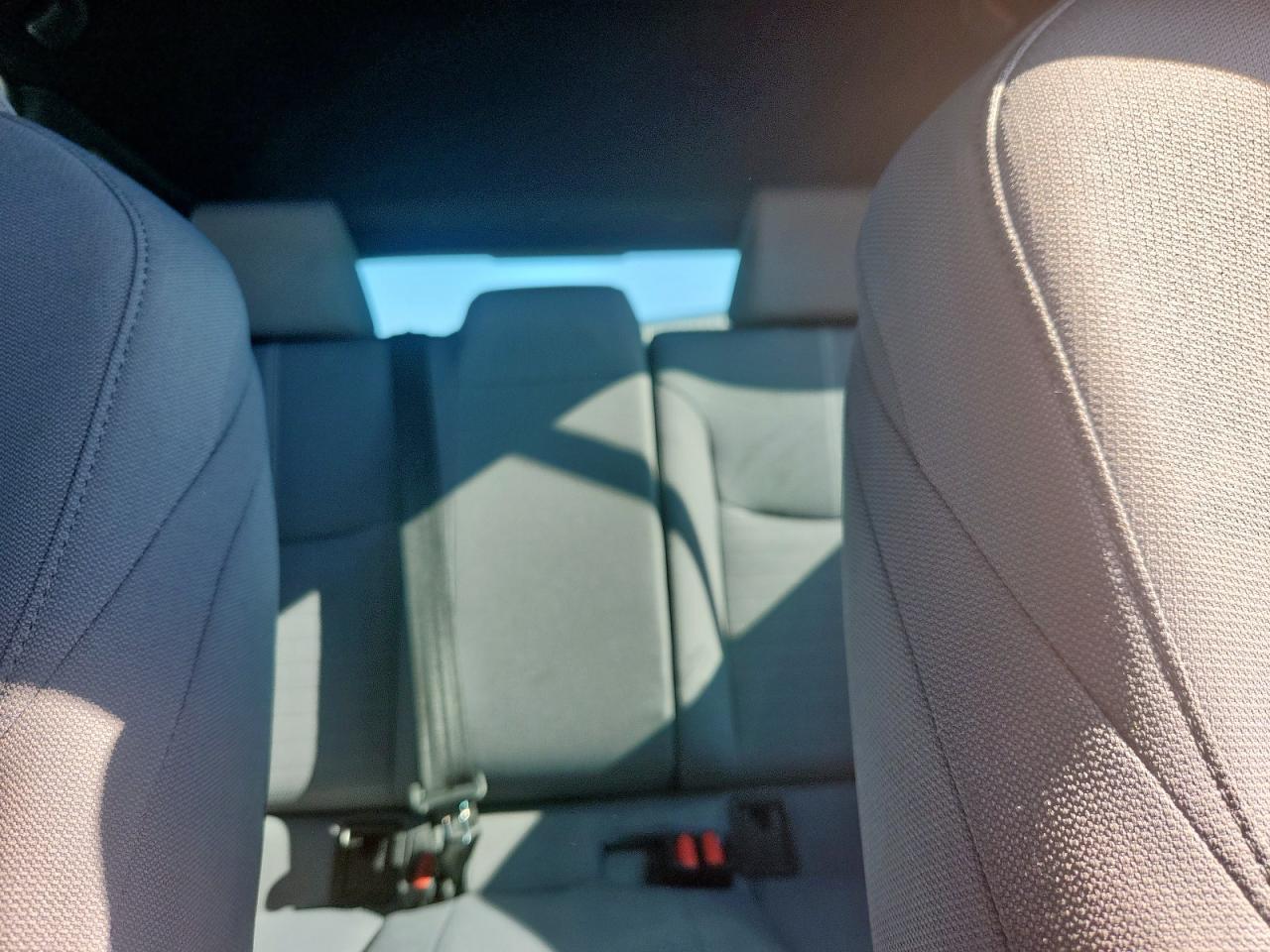 2023 Toyota Corolla Cross Le VIN: 7MUFBABG6PV011974 Lot: 69835775