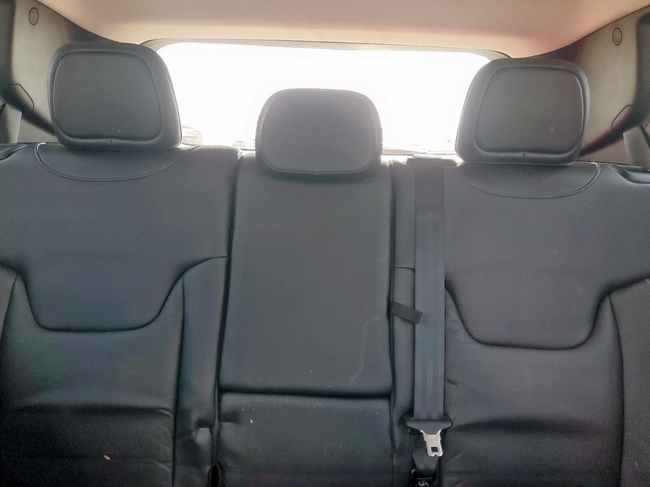 2016 Jeep Renegade Limited VIN: ZACCJBDTXGPD30890 Lot: 70413645