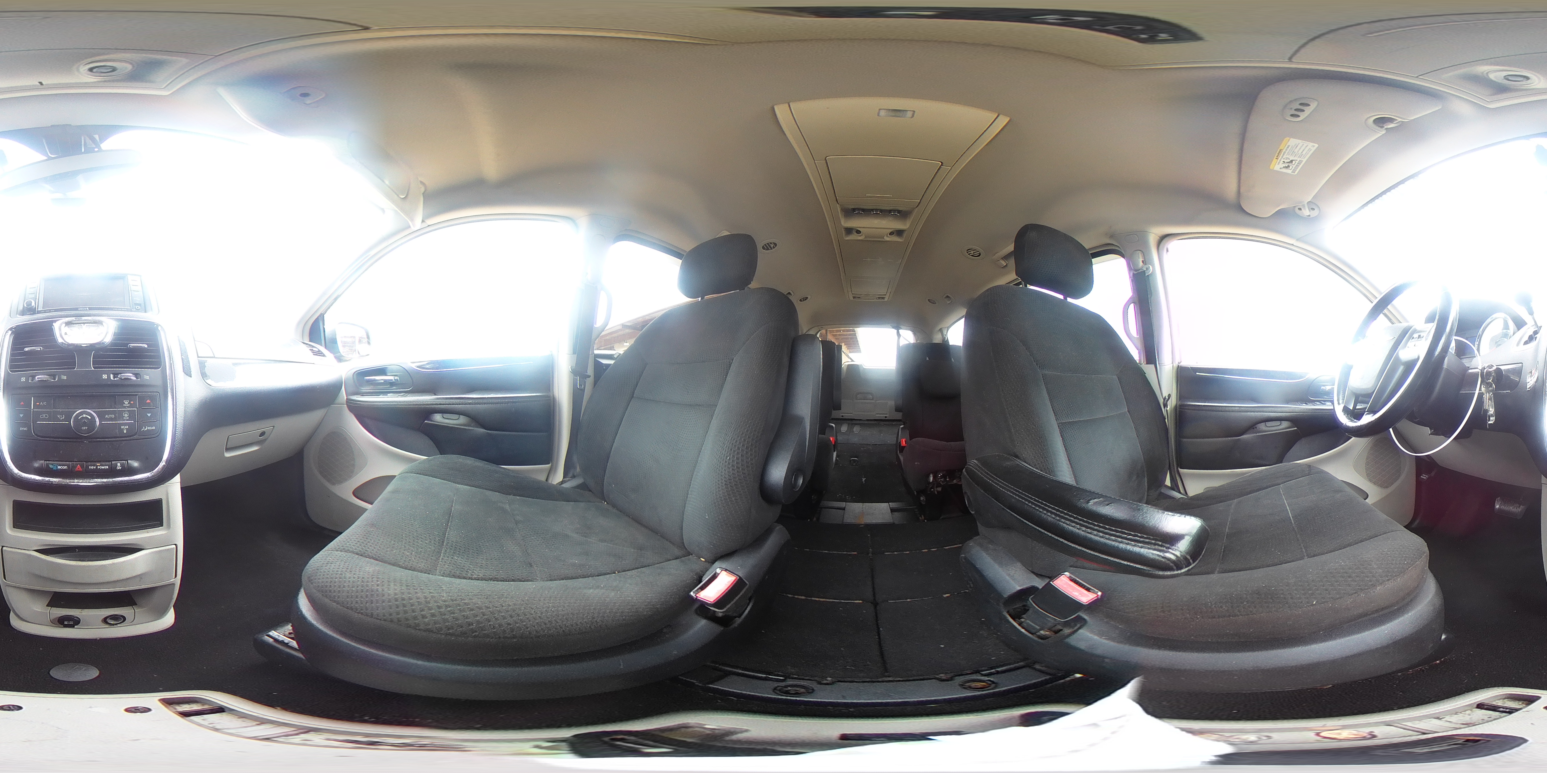 2012 Chrysler Town & Country Touring VIN: 2C4RC1BGXCR107047 Lot: 67408505