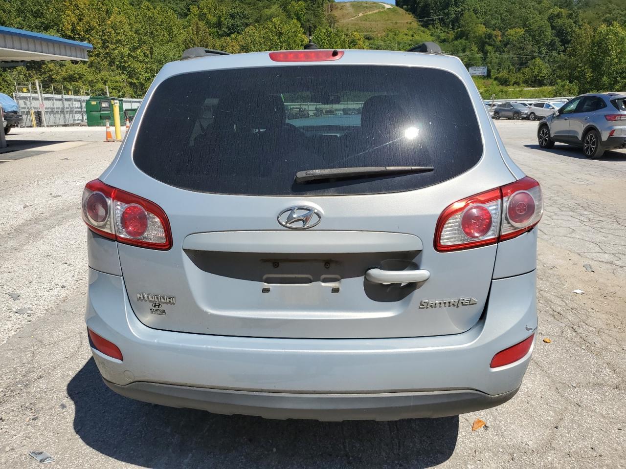 2010 Hyundai Santa Fe Gls VIN: 5NMSG3AB0AH405072 Lot: 70176135