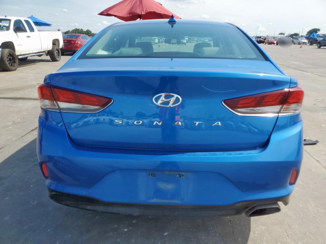 2018 Hyundai Sonata Sport VIN: 5NPE34AF2JH665588 Lot: 68681265