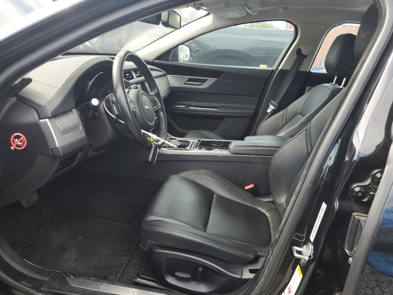 2016 Jaguar Xf Premium VIN: SAJBJ4BV6GCY18106 Lot: 70354565