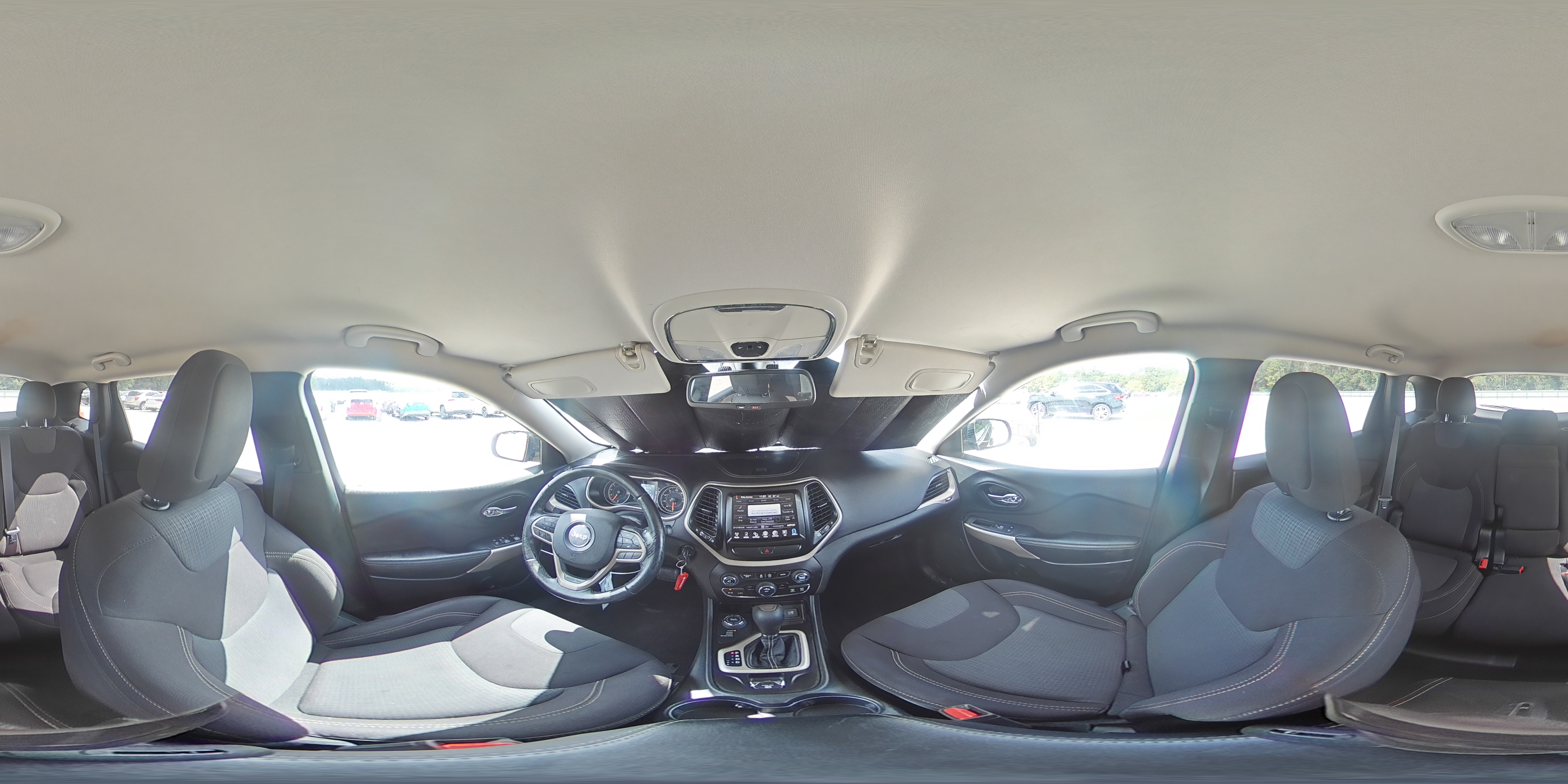 2017 Jeep Cherokee Latitude VIN: 1C4PJMCS9HW636473 Lot: 70962925