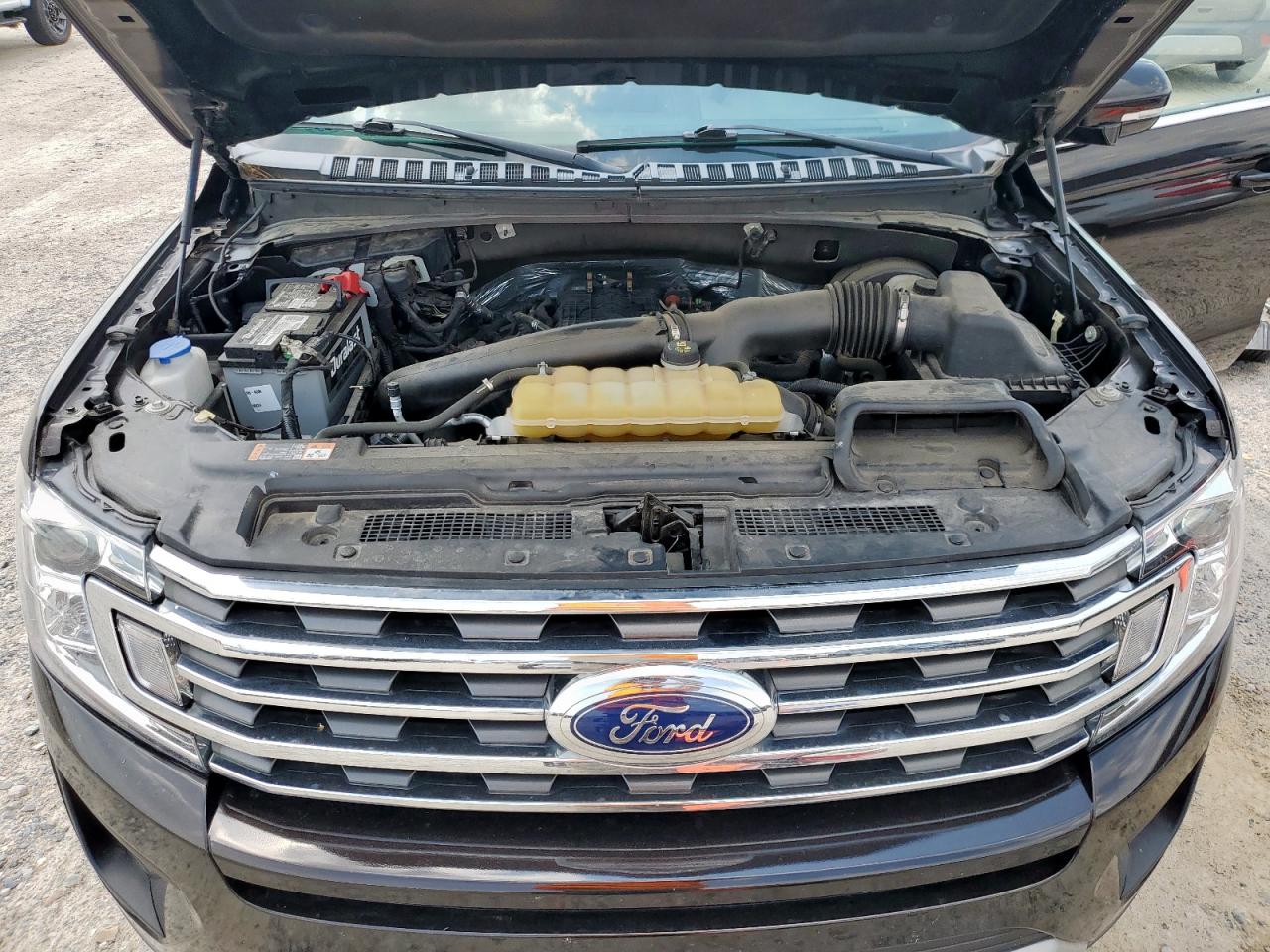 2021 Ford Expedition Xlt VIN: 1FMJU1HT2MEA12054 Lot: 69475145