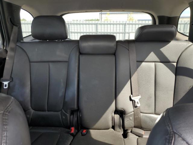 2011 HYUNDAI SANTA FE SE  