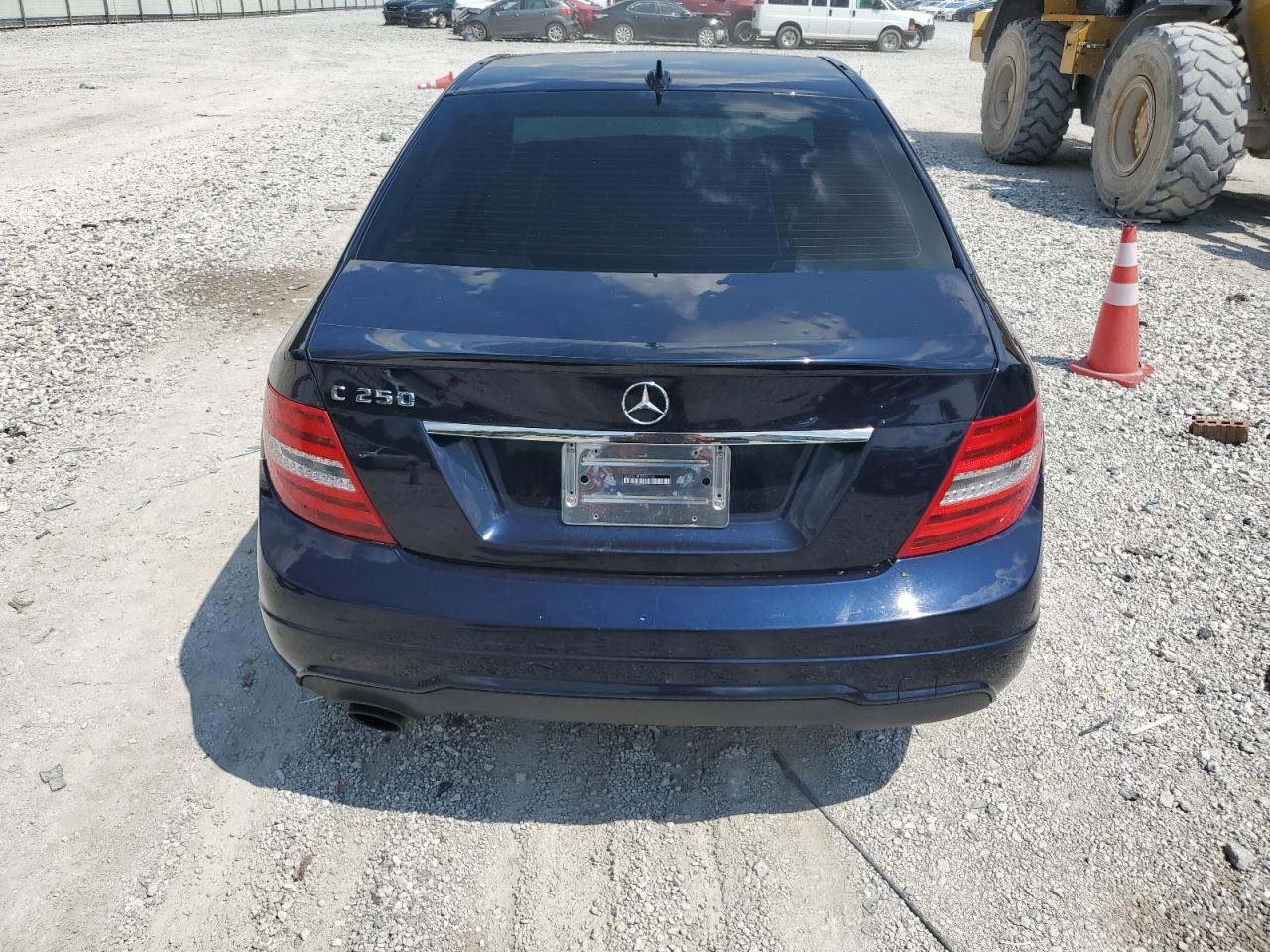 2013 Mercedes-Benz C 250 VIN: WDDGF4HB3DR296505 Lot: 66285535