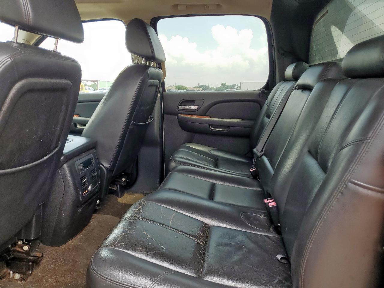 2007 Chevrolet Avalanche C1500 VIN: 3GNEC12087G317389 Lot: 70136465