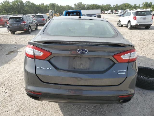 FORD FUSION 2016 Серый