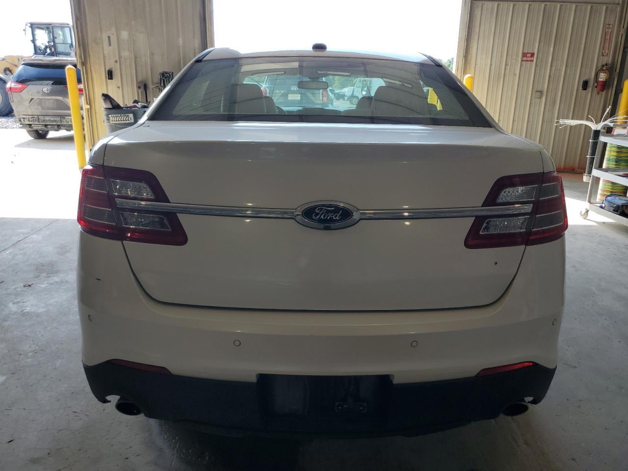 2013 Ford Taurus Sel VIN: 1FAHP2E81DG190872 Lot: 69394195