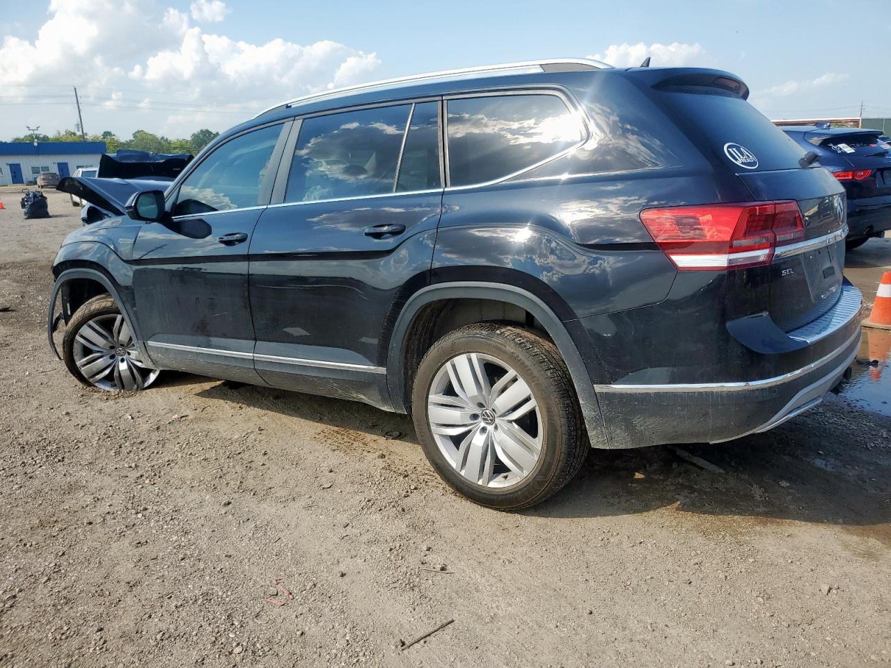 2019 Volkswagen Atlas Sel VIN: 1V2ER2CA7KC573098 Lot: 70845925