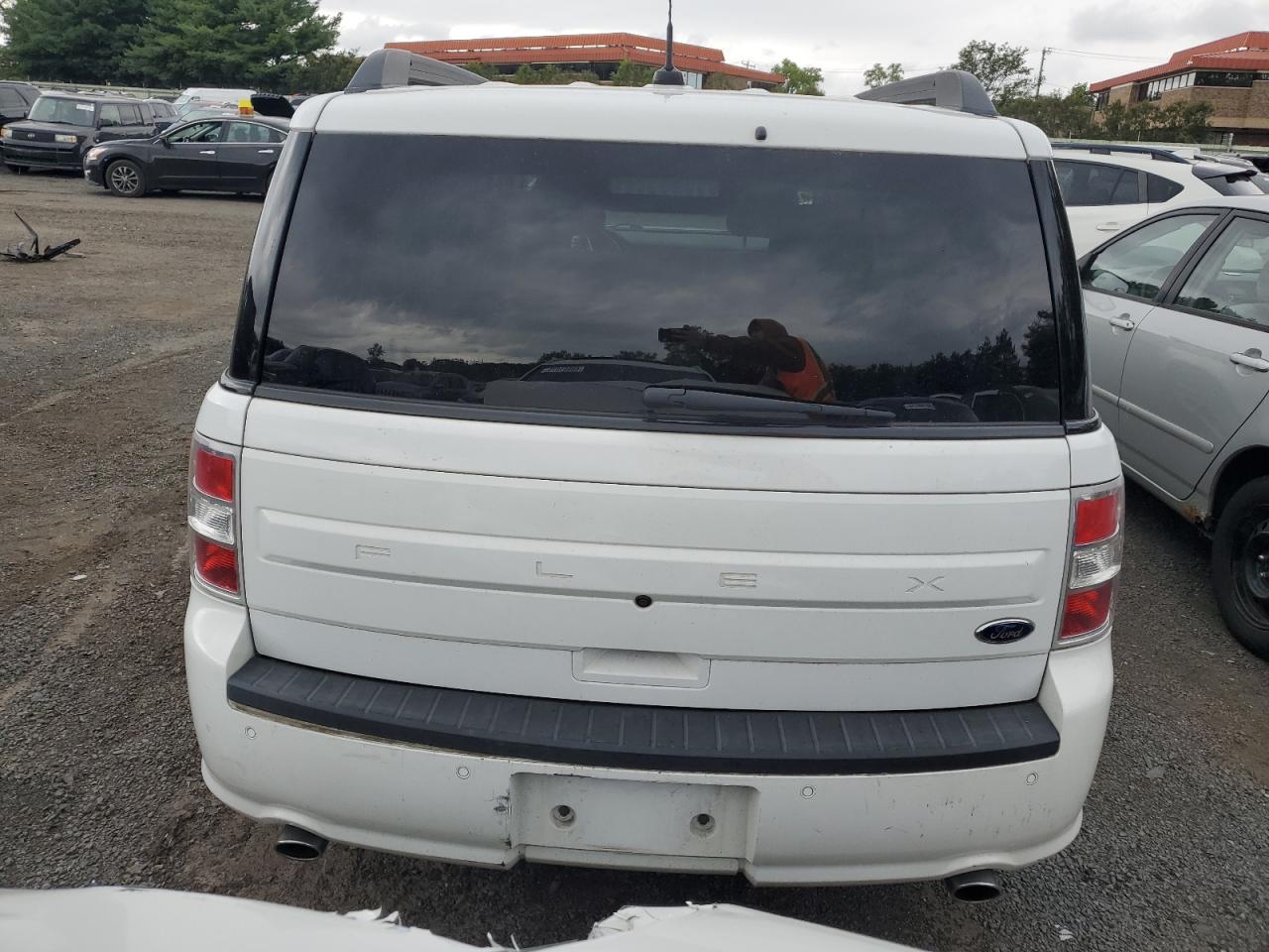 2018 Ford Flex Se VIN: 2FMGK5B8XJBA12192 Lot: 68365355