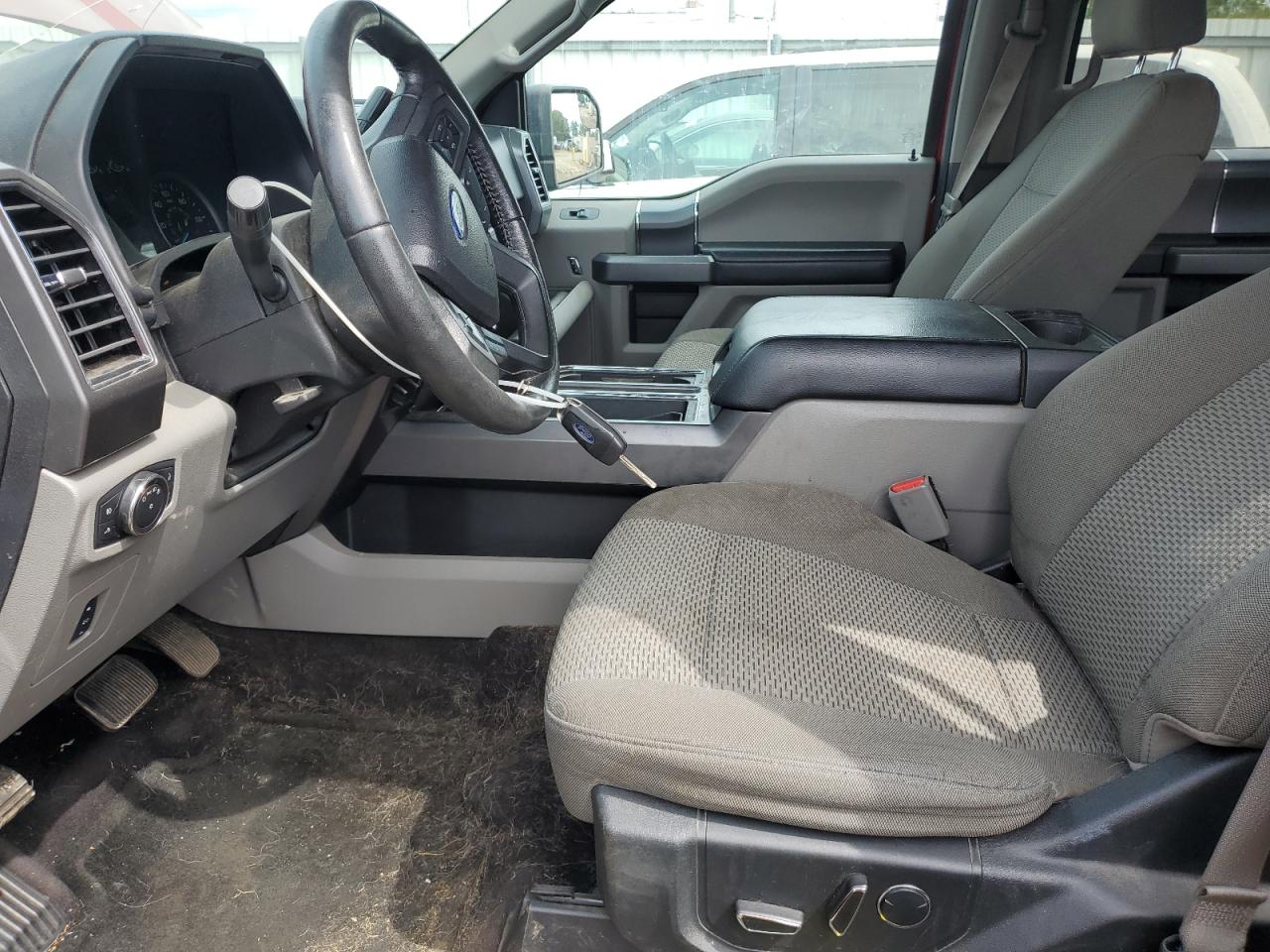 2017 Ford F150 Supercrew VIN: 1FTEW1EG8HFB65335 Lot: 70309125