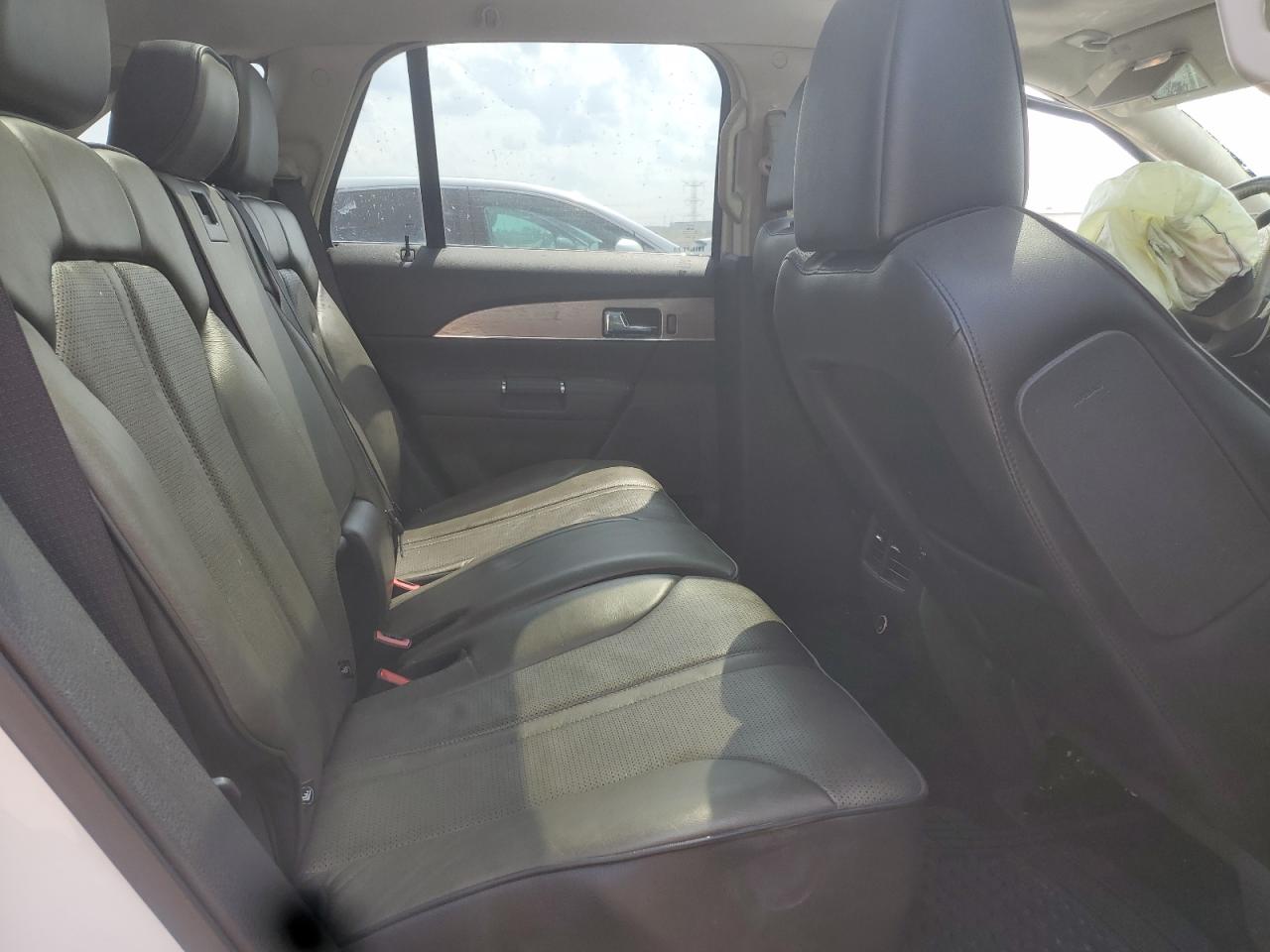 2011 Lincoln Mkx VIN: 2LMDJ8JK7BBJ26774 Lot: 68111865