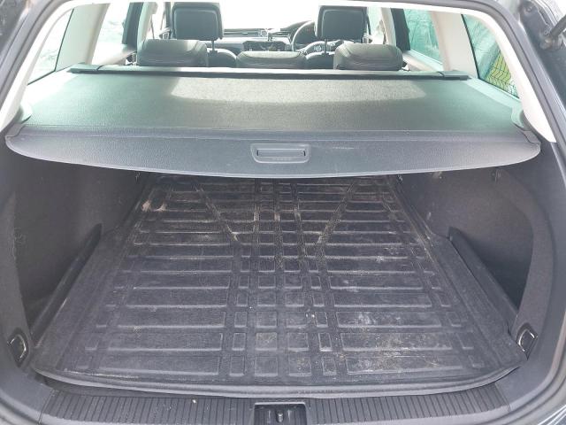 2016 VOLKSWAGEN PASSAT GT