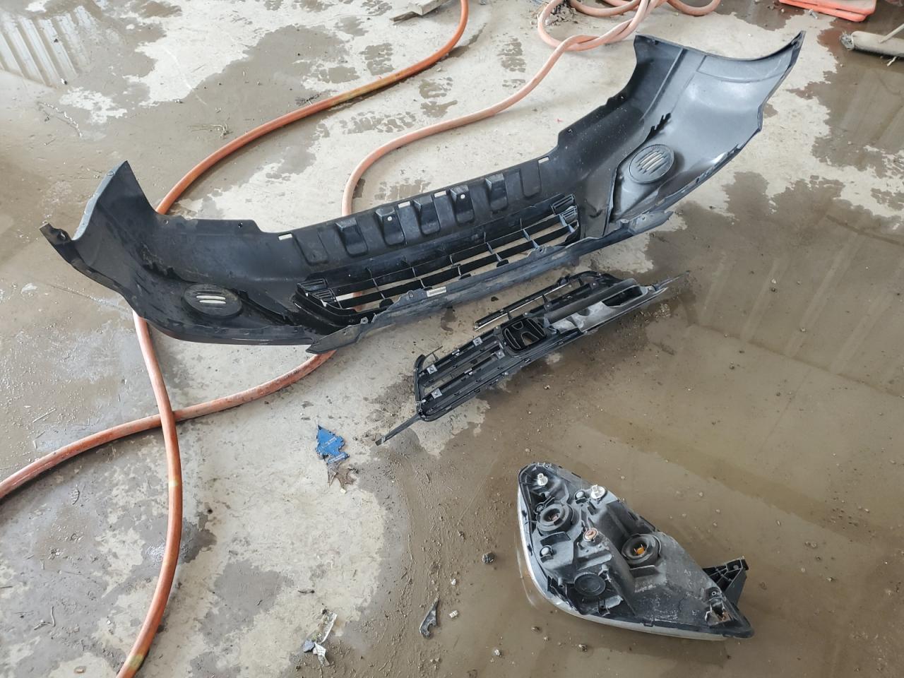 2005 Honda Cr-V Lx VIN: JHLRD68545C018184 Lot: 67709405