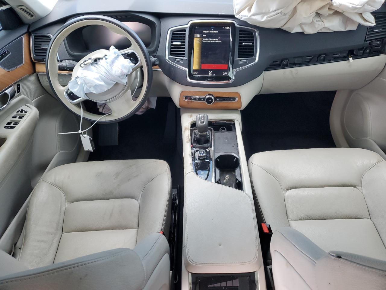 2022 Volvo Xc90 T5 Momentum VIN: YV4102CK4N1831352 Lot: 69359795