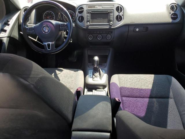 Parquets VOLKSWAGEN TIGUAN 2014 Czerwony