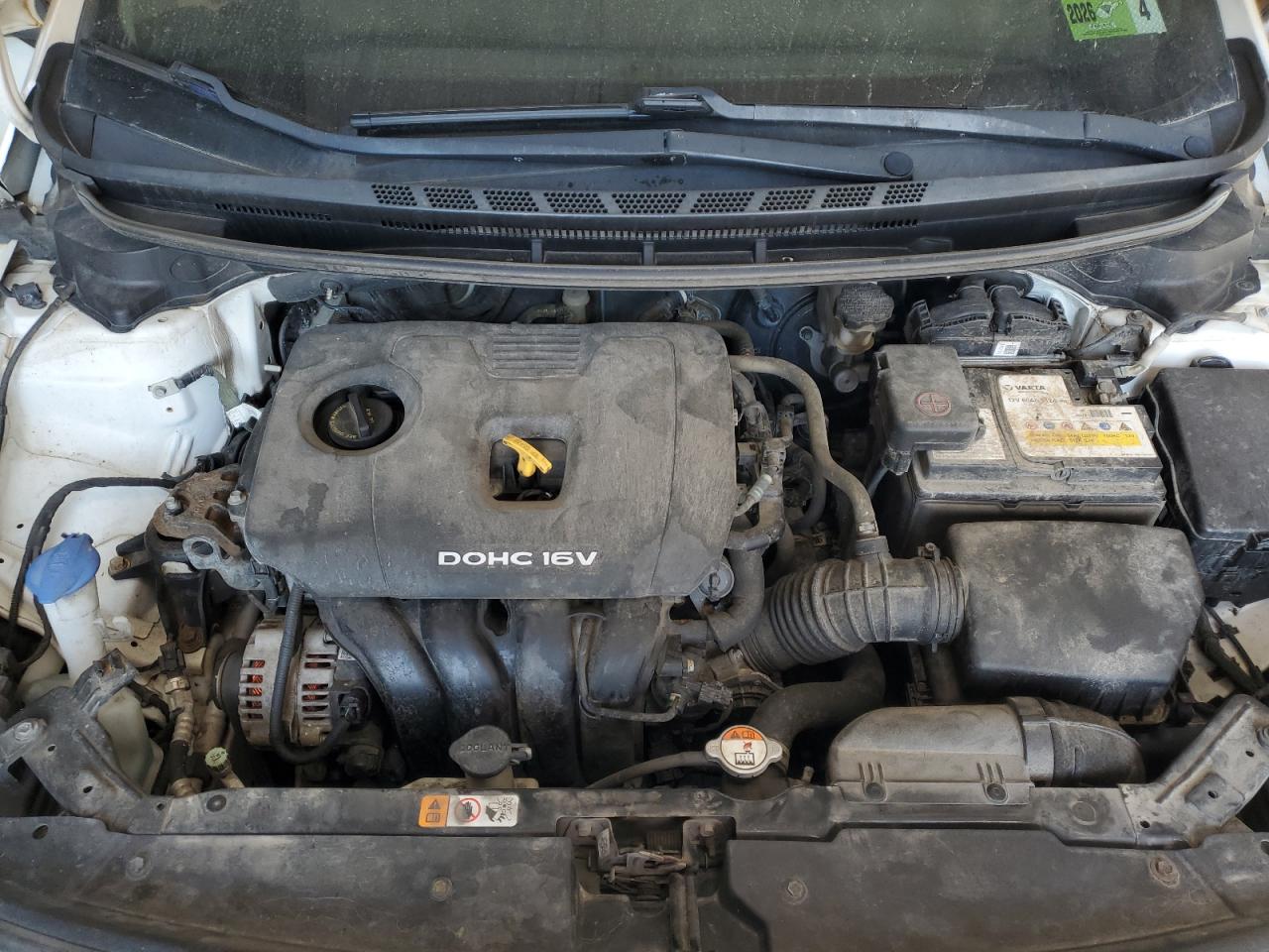 2018 Kia Forte Lx VIN: 3KPFL4A76JE261338 Lot: 66829085