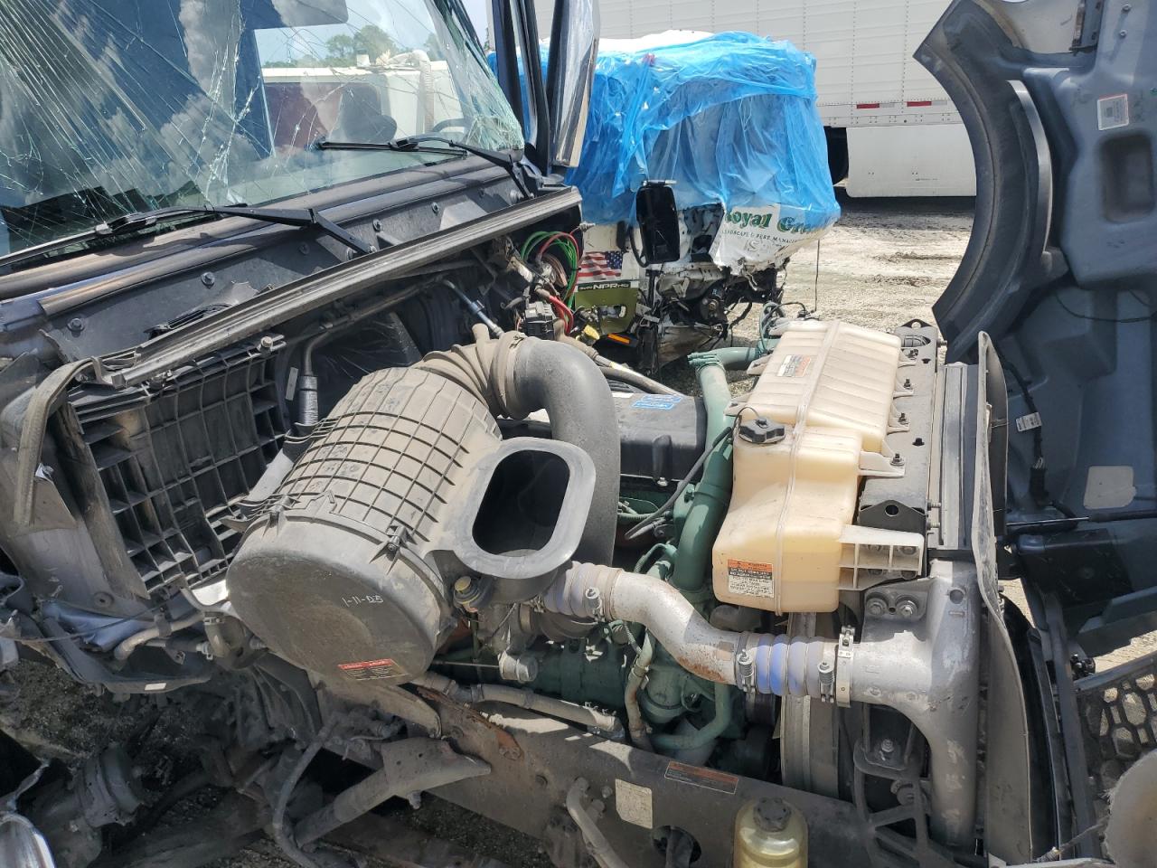 2024 Volvo Vnl Semi Truck VIN: 4V4NC9EH1RN645194 Lot: 69810295