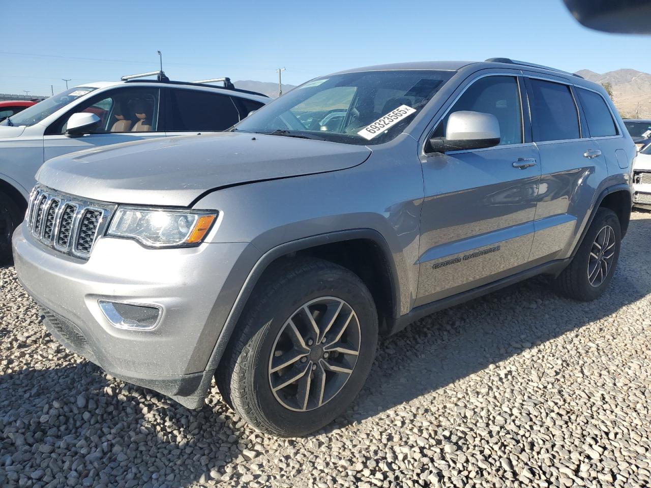 2020 Jeep Grand Cherokee Laredo grey  flexible fuel 1C4RJFAG1LC121707 photo #1