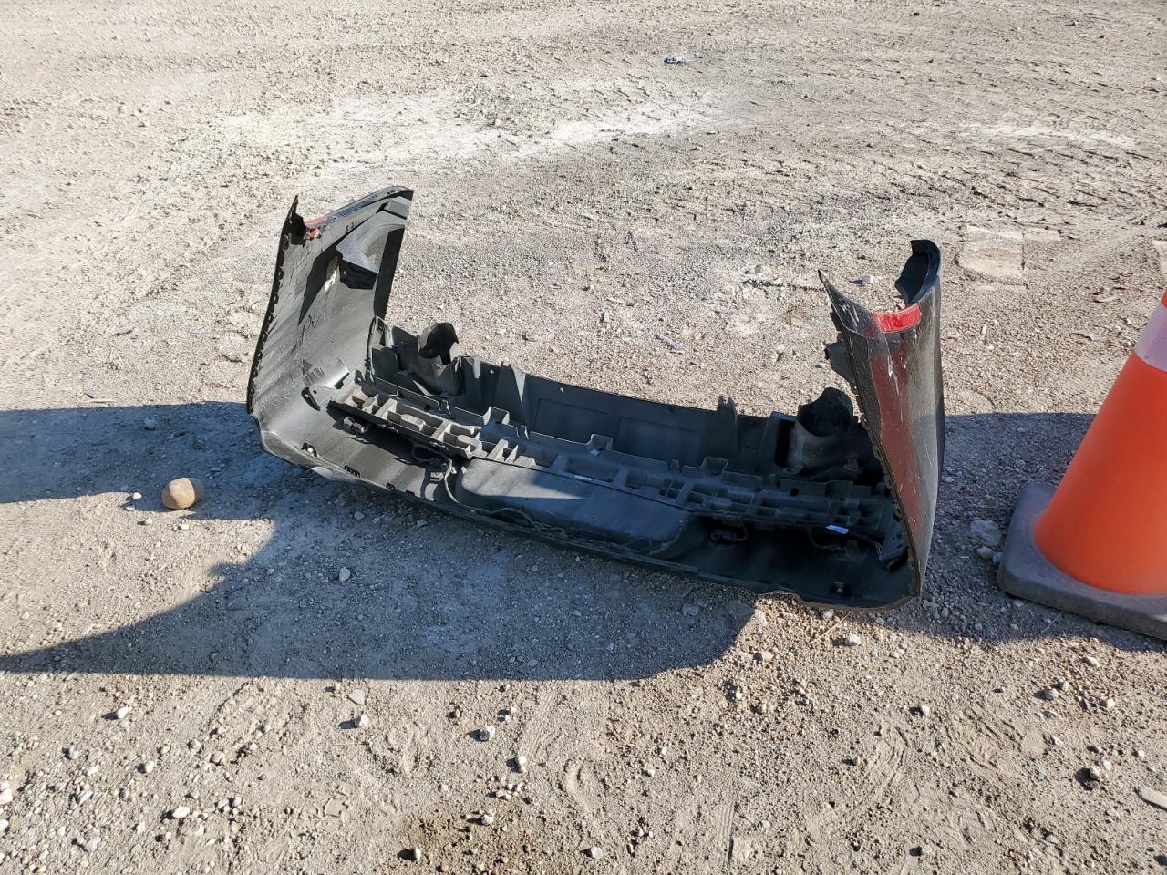 2017 Chrysler 300 S VIN: 2C3CCAGG7HH637587 Lot: 70779995