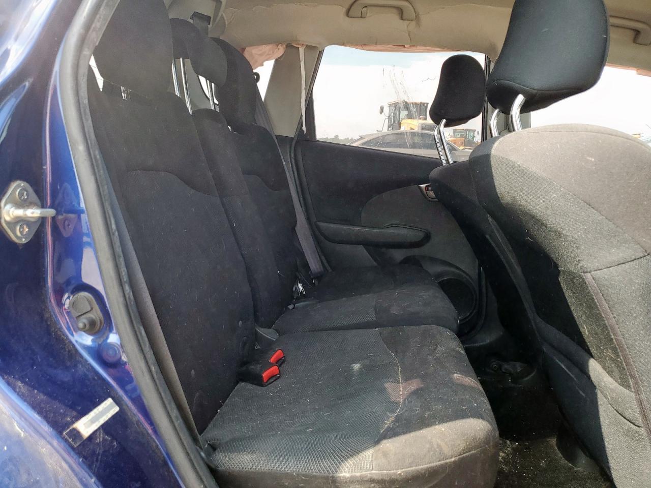 2011 Honda Fit Sport VIN: JHMGE8H50BC014799 Lot: 69644345