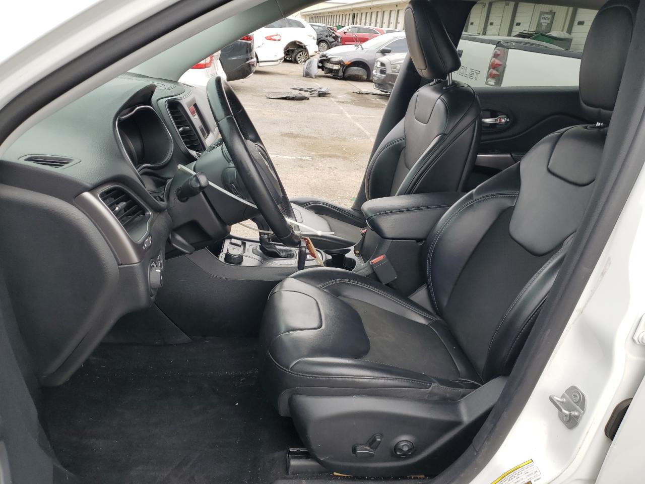 2019 Jeep Cherokee Latitude Plus VIN: 1C4PJMLBXKD295507 Lot: 69484705