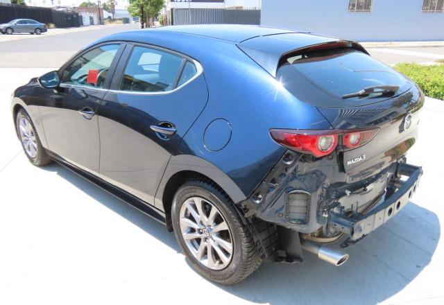  MAZDA 3 2022 Синий