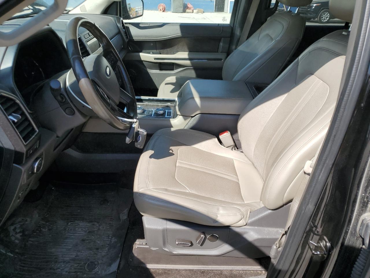 1FMJU2AT7JEA43733 2018 Ford Expedition Limited