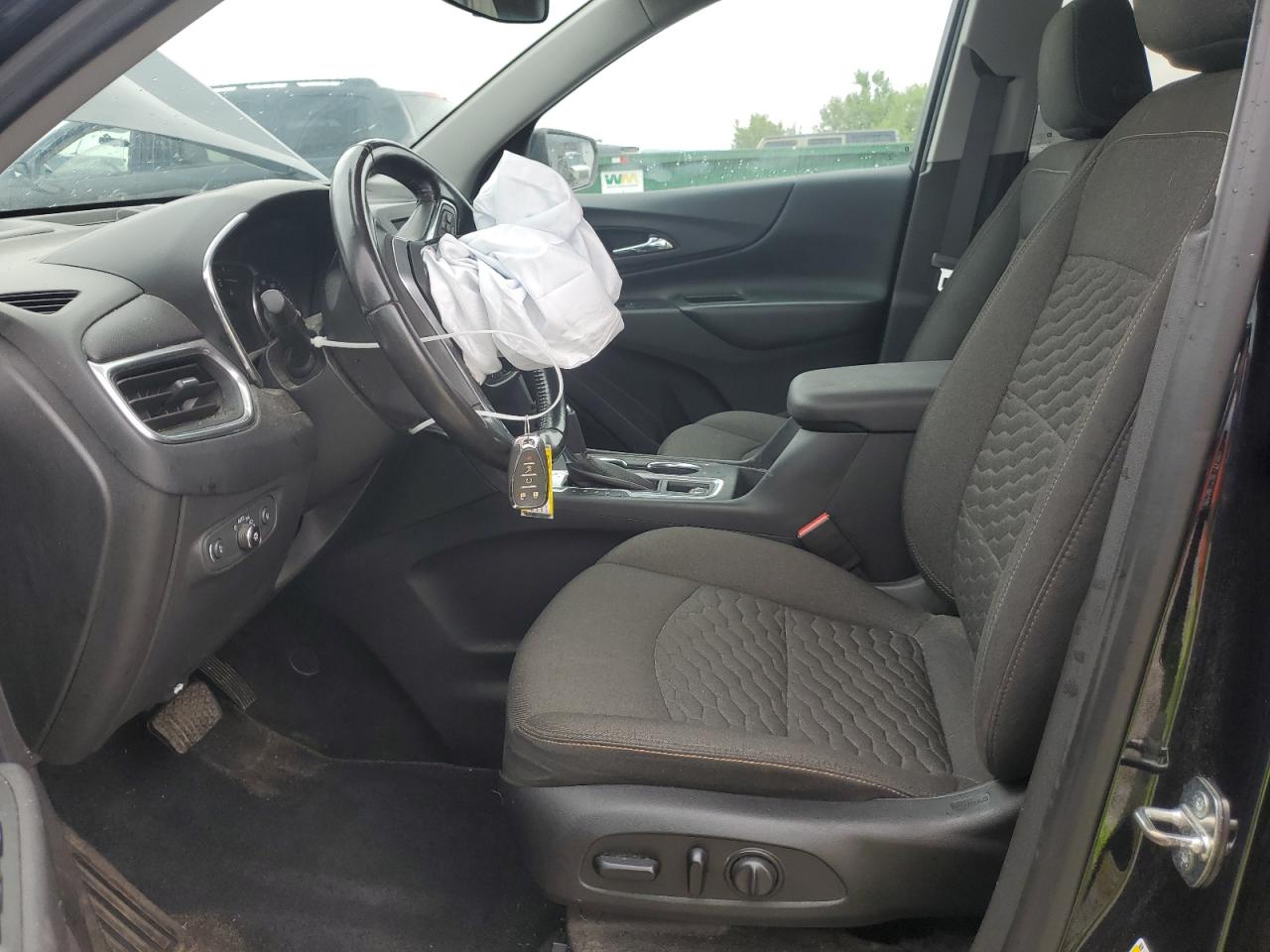 2020 Chevrolet Equinox Lt VIN: 3GNAXUEV2LS505120 Lot: 69343055