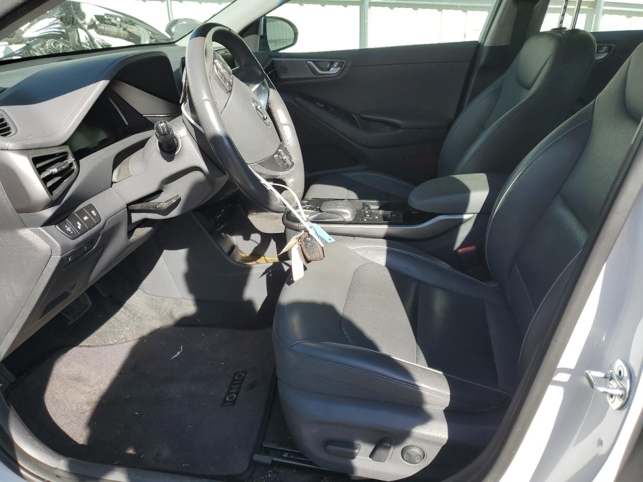 2021 Hyundai Ioniq Limited VIN: KMHC85LJ1MU077073 Lot: 68709545