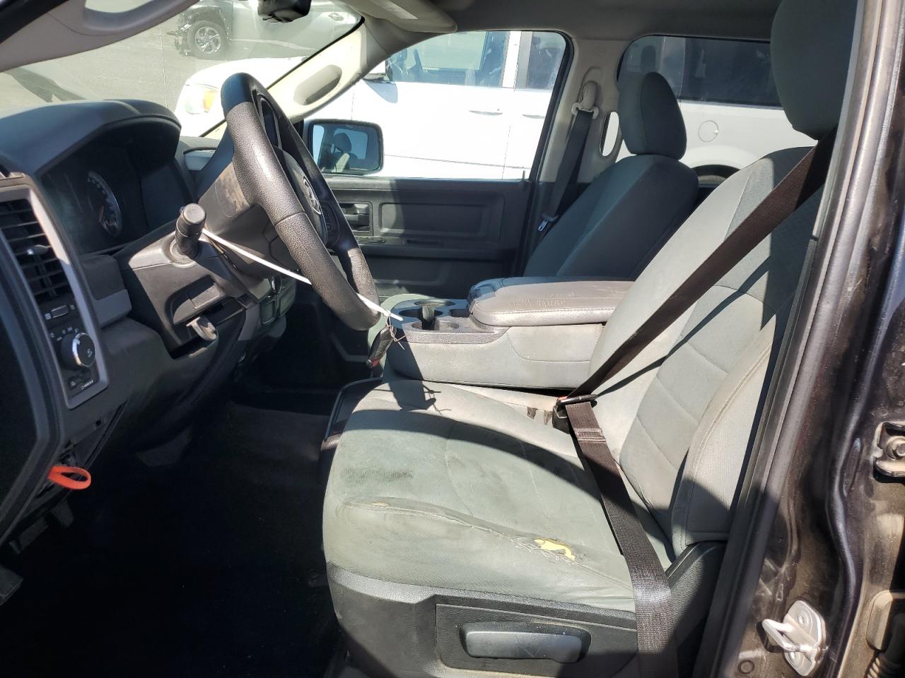 2015 Ram 1500 St VIN: 1C6RR6KT0FS604983 Lot: 69675485