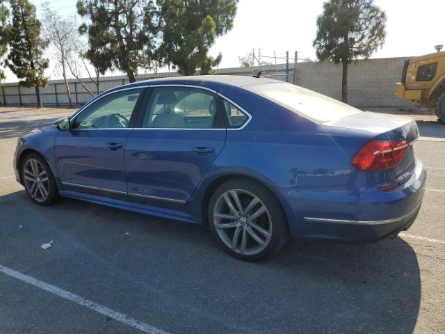 Седаны VOLKSWAGEN PASSAT 2016 Синий