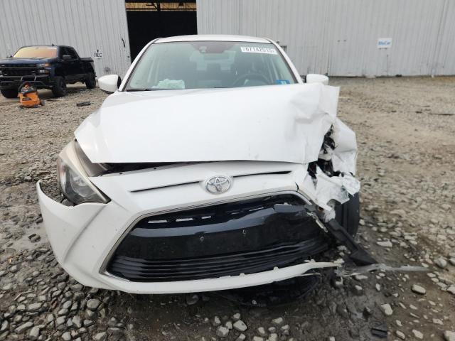  TOYOTA YARIS 2018 Biały