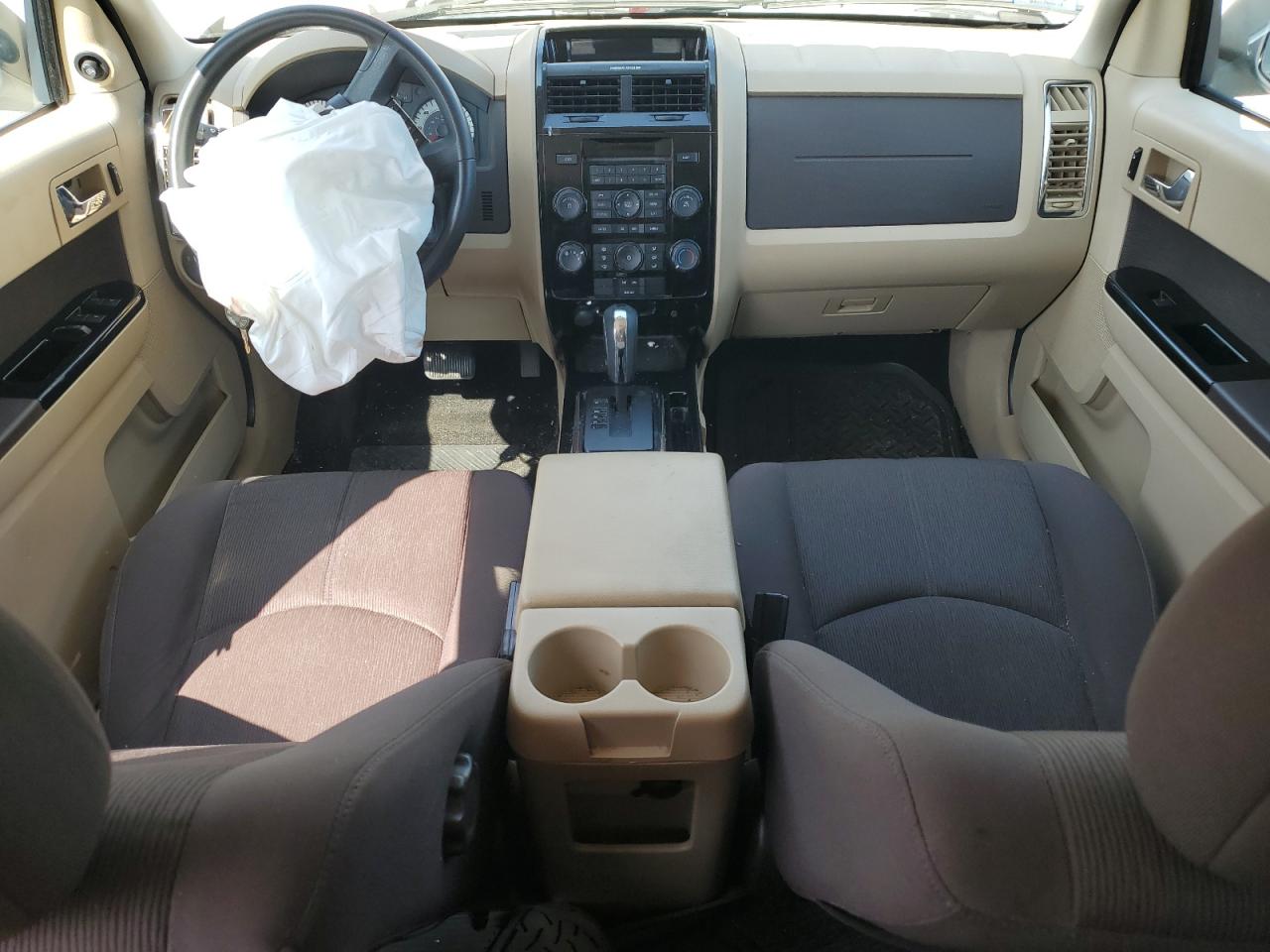 2009 Mazda Tribute I VIN: 4F2CZ02729KM01869 Lot: 67520685