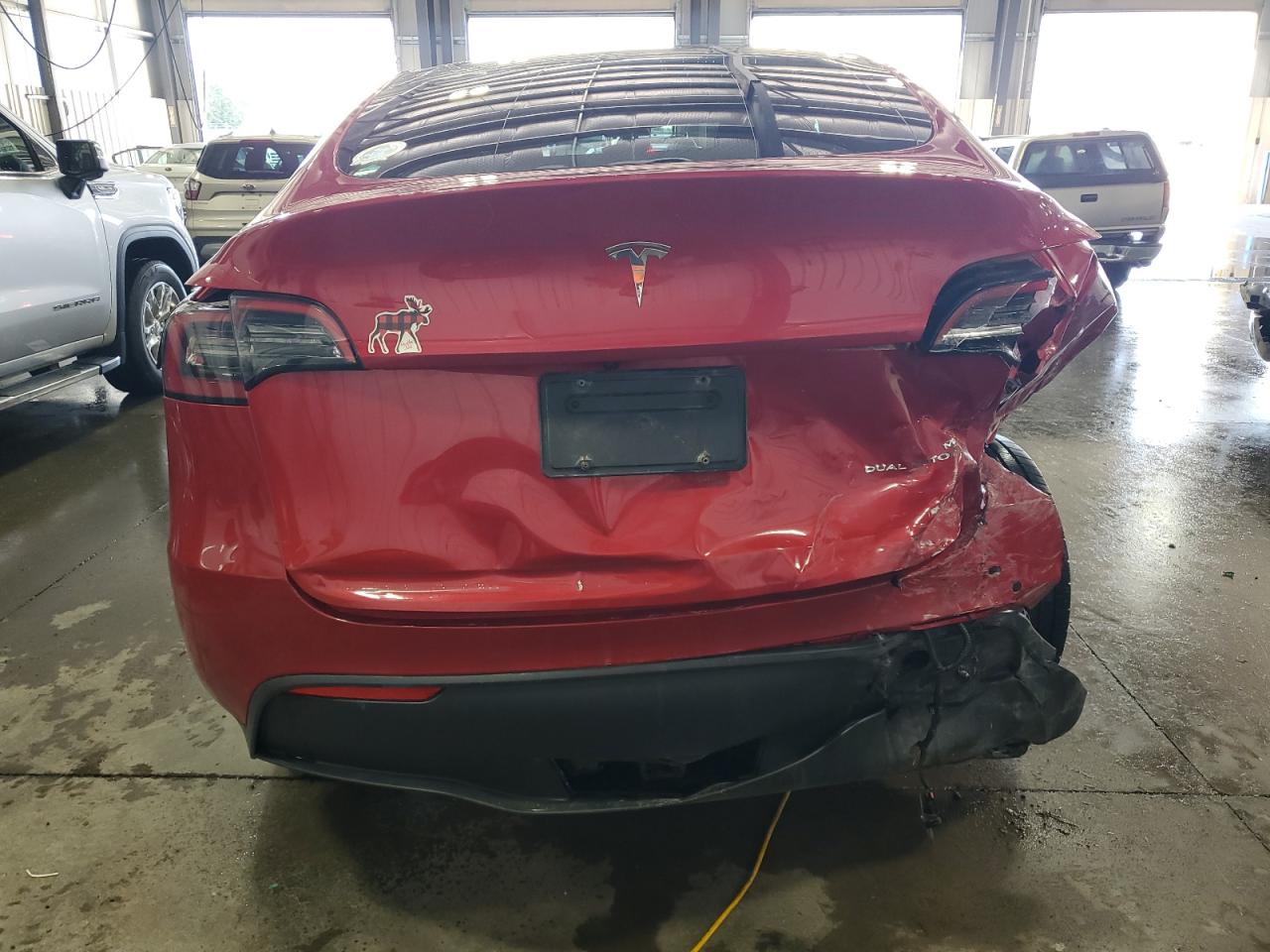 2021 Tesla Model Y VIN: 5YJYGDEE1MF143038 Lot: 69949935