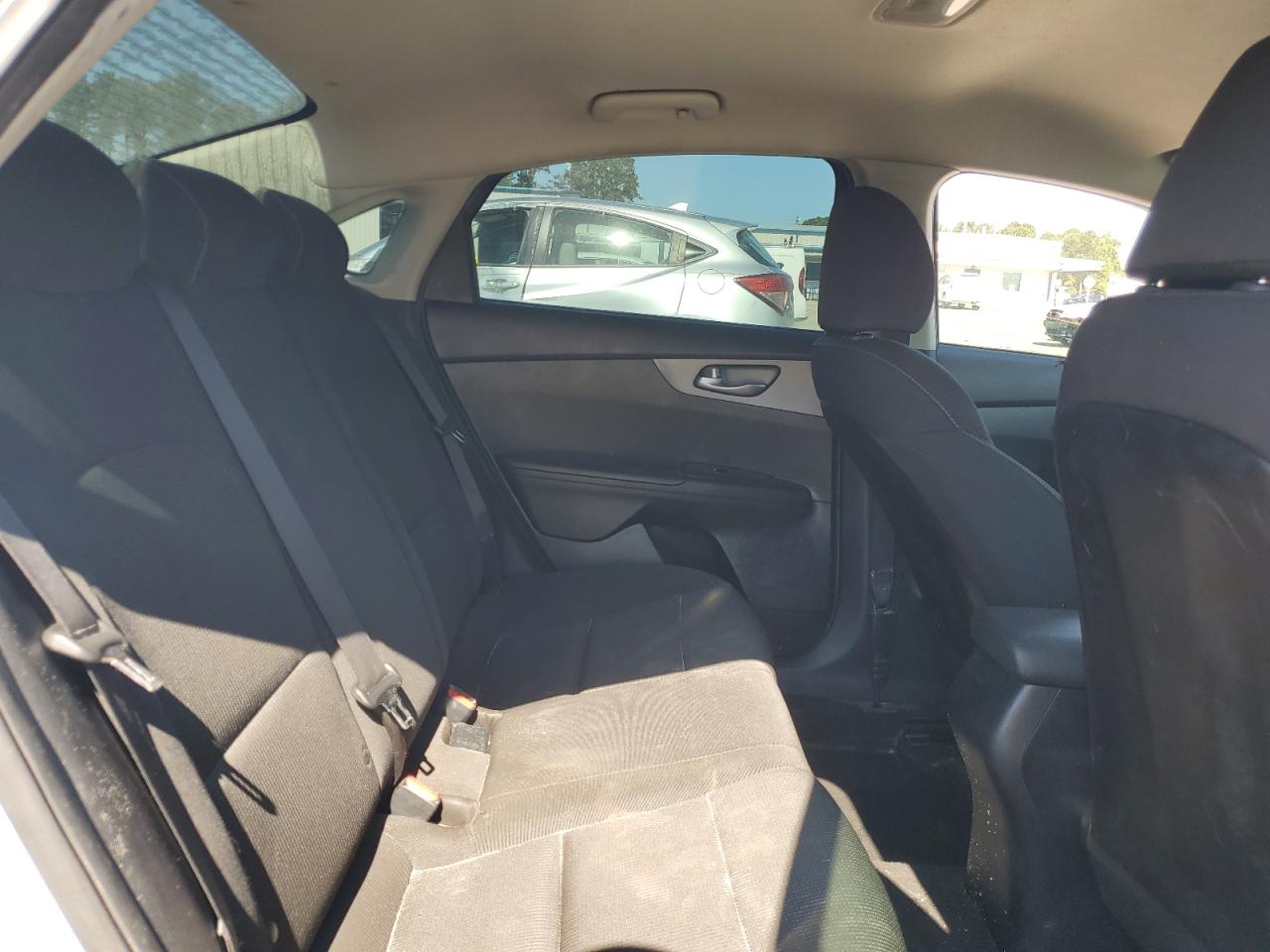 2019 Kia Forte Fe VIN: 3KPF24AD5KE072061 Lot: 70689195