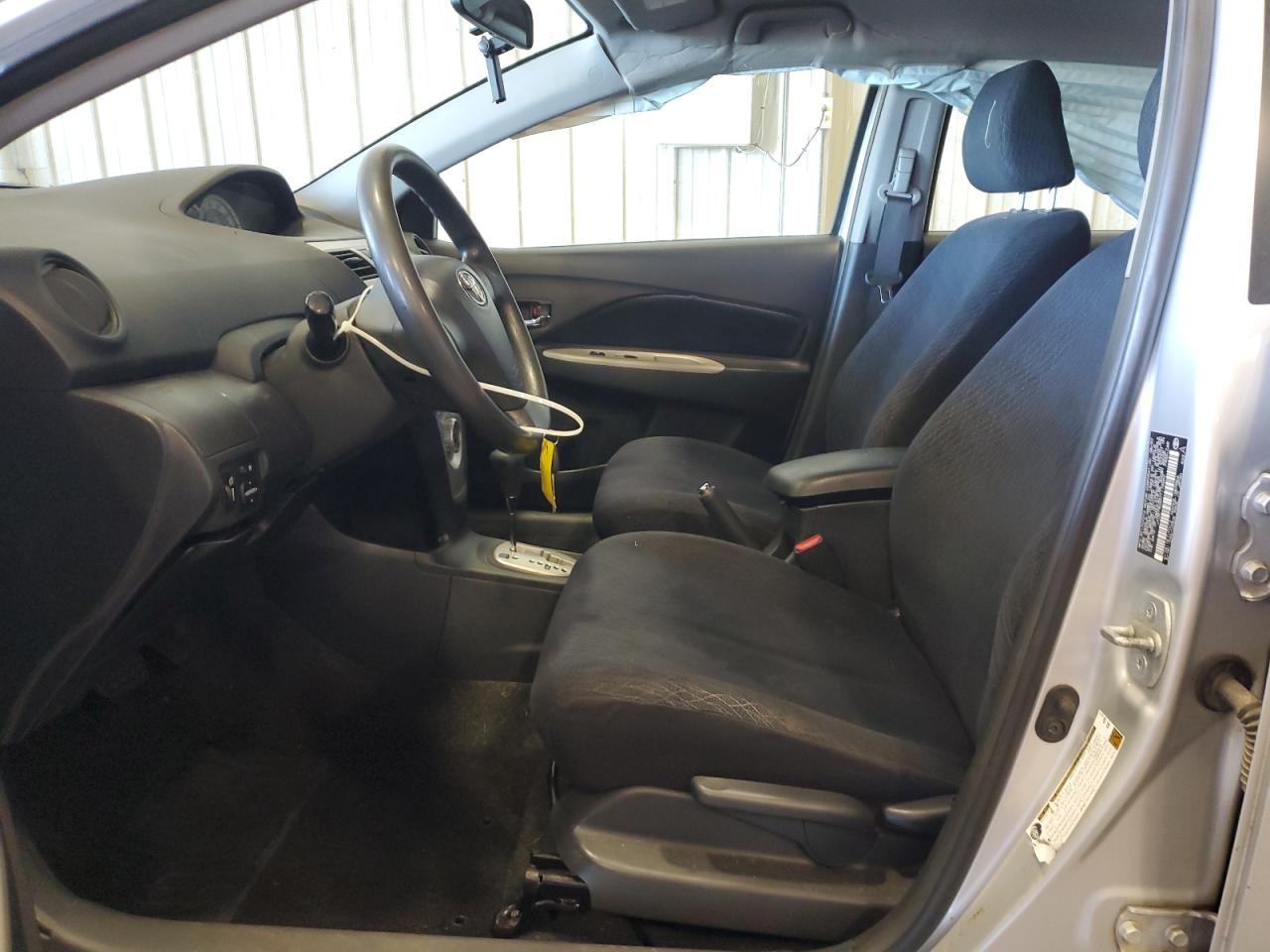 2007 Toyota Yaris VIN: JTDBT903371178262 Lot: 69889065