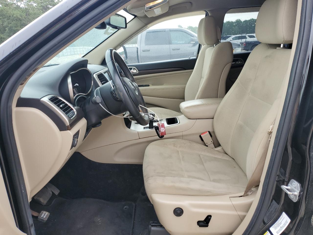 2014 Jeep Grand Cherokee Laredo VIN: 1C4RJEAG1EC424211 Lot: 67808465