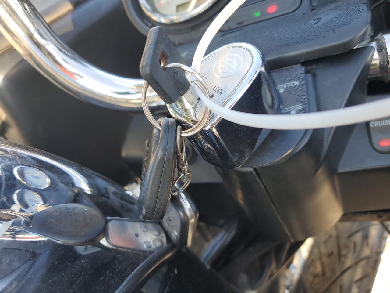 2012 Harley-Davidson Fltrx Road Glide Custom VIN: 1HD1KHM16CB681238 Lot: 69385075