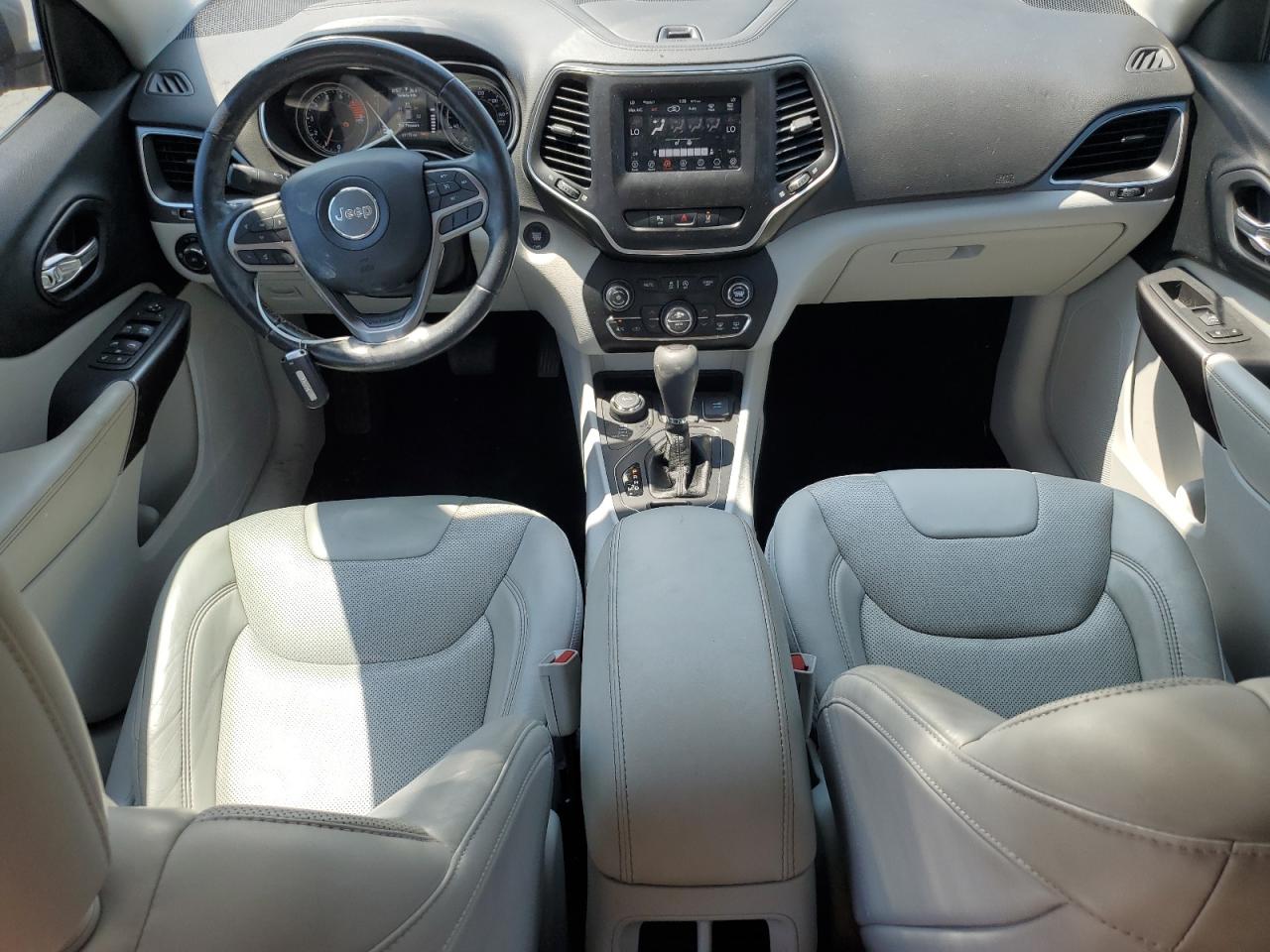 2020 Jeep Cherokee Latitude Plus VIN: 1C4PJMLX3LD645928 Lot: 65153015